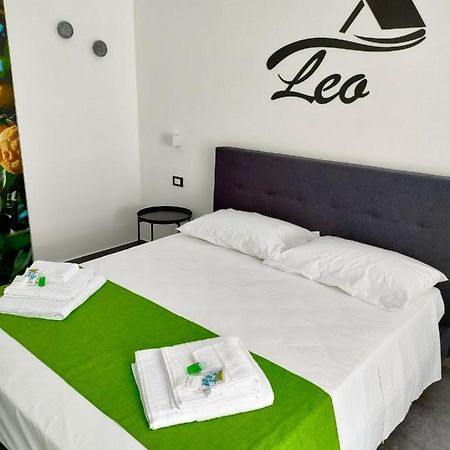 B&B Leo Noto Luaran gambar