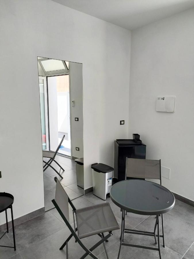 B&B Leo Noto Luaran gambar