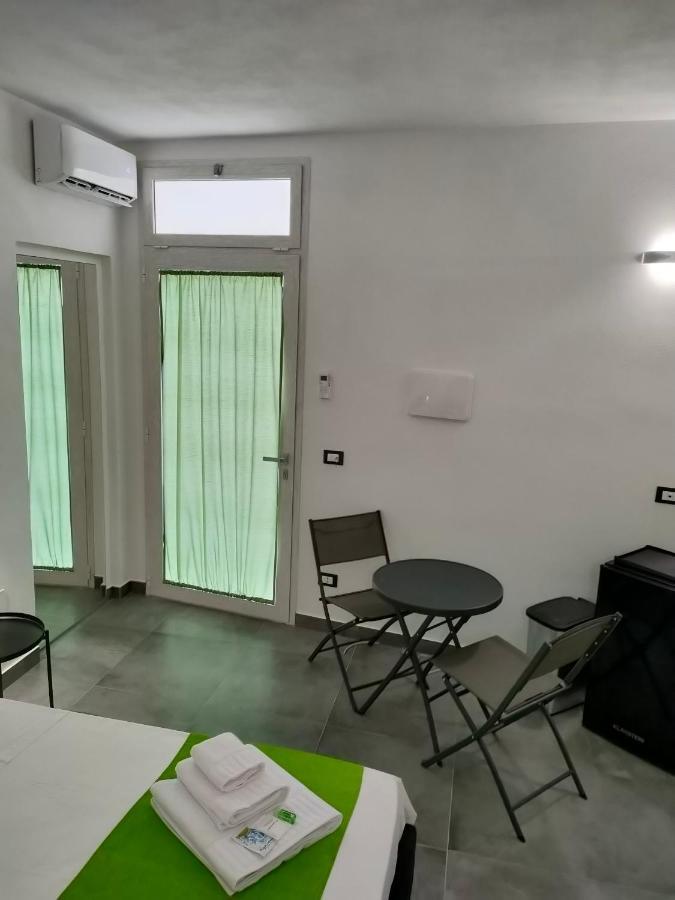 B&B Leo Noto Luaran gambar